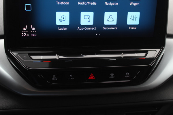 Volkswagen ID.4 Pro 77 kWh / SoH 93,3% / Trekhaak / Camera / Sfeerverlichting / CarPlay / 20'' / Keyless / Navigatie / DAB / Stuur+Stoelverwarming / ACC