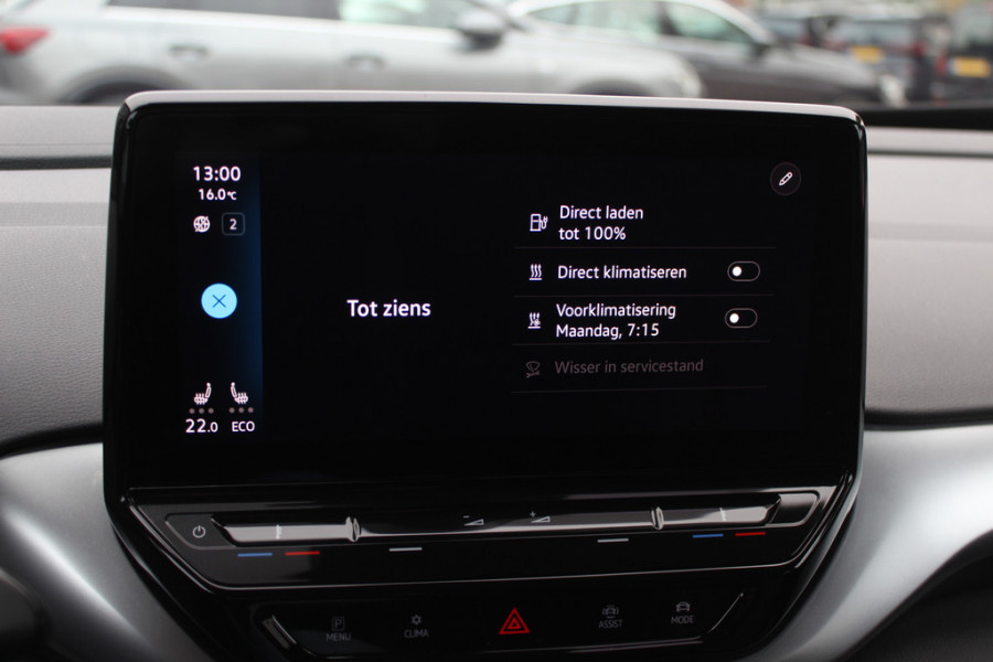 Volkswagen ID.4 Pro 77 kWh / SoH 93,3% / Trekhaak / Camera / Sfeerverlichting / CarPlay / 20'' / Keyless / Navigatie / DAB / Stuur+Stoelverwarming / ACC