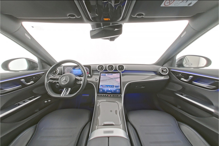 Mercedes-Benz C-Klasse 300 e AMG Plug-In Hybride Trekhaak | AMG LIne | Night Pakket | Memory Voorstoelen | Ledkoplampen | Inclusief 24 maanden Mercedes-Benz Certified garantie voor Europa.
