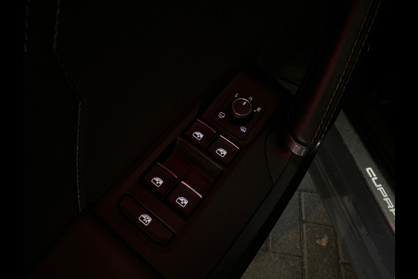 CUPRA Leon 1.4 e-Hybrid VZ Copper Edition Pano|keyless|Sfeer