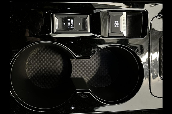 Peugeot 2008 1.2 PureTech 130pk Automaat GT-Line | DEMO ! | Navigatie | Apple Carplay/Android Auto | Camera | Parkeersensoren | Ledverlichting | Cruise Control | Virtual Cockpit | Climate Control | Lichtmetalen velgen