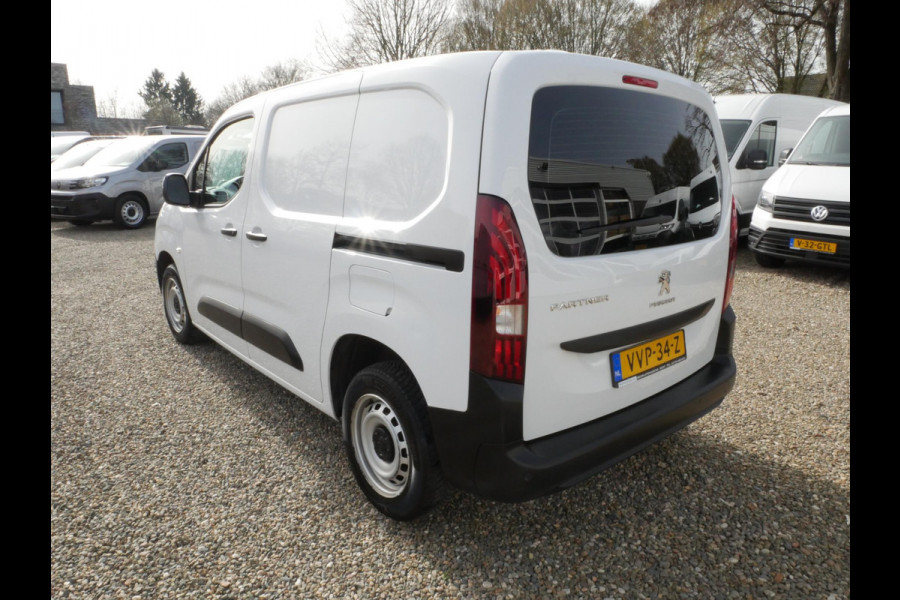 Peugeot Partner 1.5 BlueHDi 100PK, L1, Airco, 2 x Schuifdeur