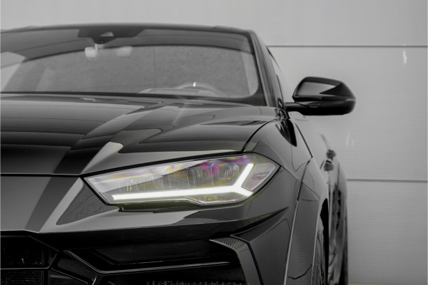 Lamborghini Urus 4.0 V8 Graphite Capsule Novitec Widebody Novitec Uitlaat HUD Pano Massage Ventilatie