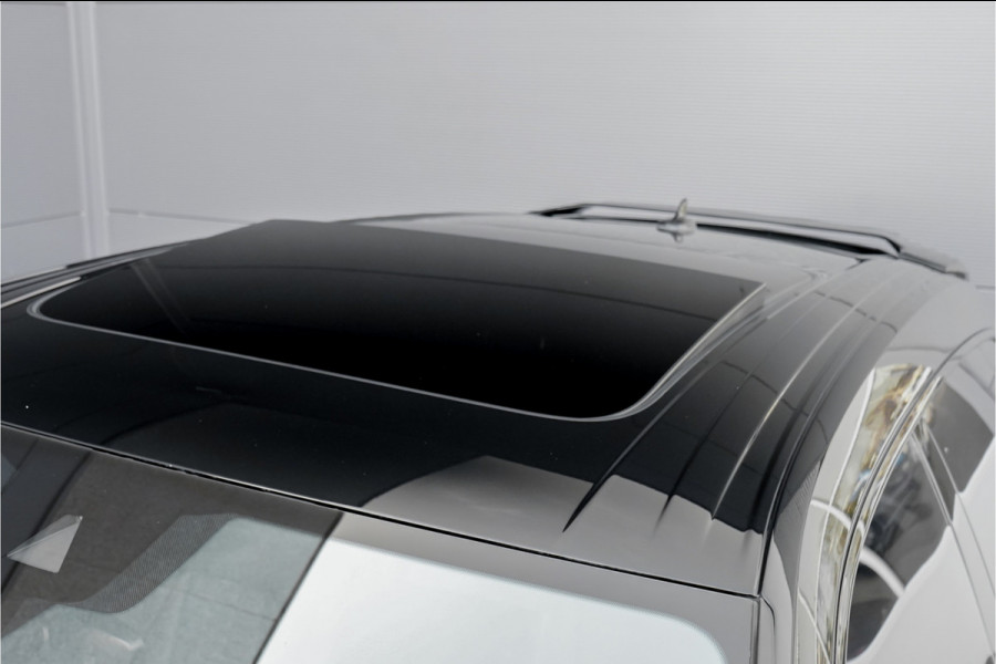 Lamborghini Urus 4.0 V8 Graphite Capsule Novitec Widebody Novitec Uitlaat HUD Pano Massage Ventilatie