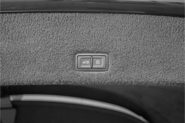 Lamborghini Urus 4.0 V8 Graphite Capsule Novitec Widebody Novitec Uitlaat HUD Pano Massage Ventilatie