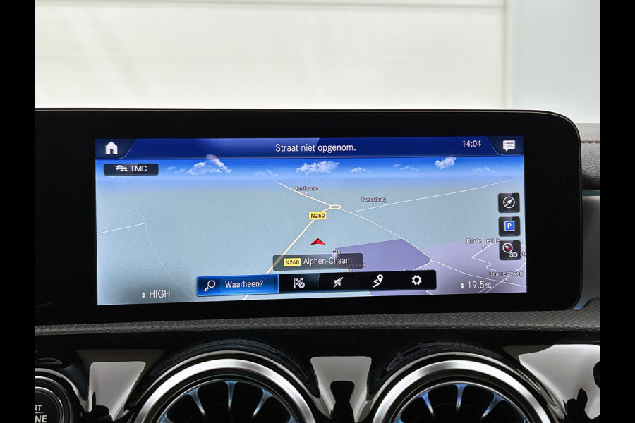 Mercedes-Benz CLA-Klasse Shooting Brake 250 e AMG Plug-In Hybride | AMG-Line | Achteruitrijcamera |  Sfeeverlichting | Navigatie | Stoelverwarming |  | Inclusief 24 maanden MB Certified garantie voor Europa.