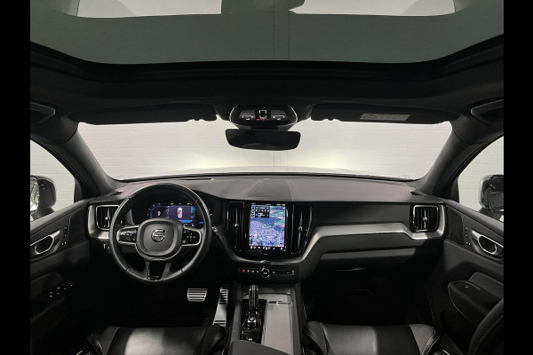 Volvo XC60 2.0 T6 Plug-in hybrid AWD R-Design Luchtvering | Trekhaak | Open dak | Adapt. cruise | Stuur-/stoelverwarming | Memory | Achteruitrij camera | Carplay