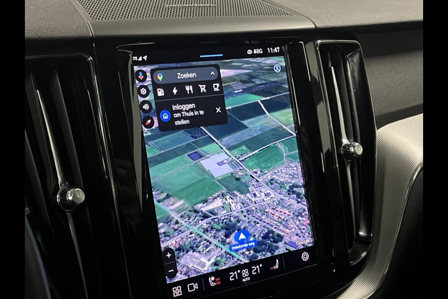 Volvo XC60 2.0 T6 Plug-in hybrid AWD R-Design Luchtvering | Trekhaak | Open dak | Adapt. cruise | Stuur-/stoelverwarming | Memory | Achteruitrij camera | Carplay