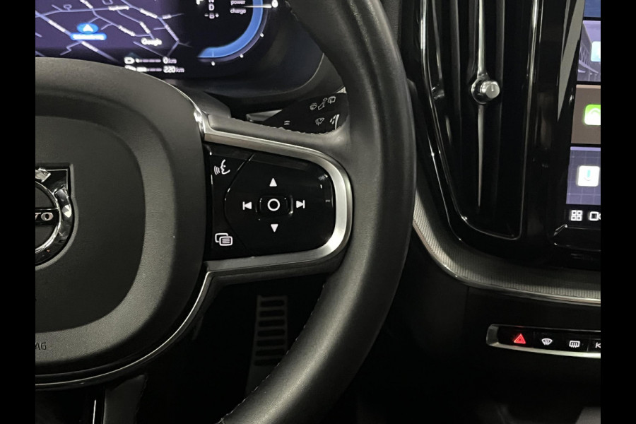 Volvo XC60 2.0 T6 Plug-in hybrid AWD R-Design Luchtvering | Trekhaak | Open dak | Adapt. cruise | Stuur-/stoelverwarming | Memory | Achteruitrij camera | Carplay