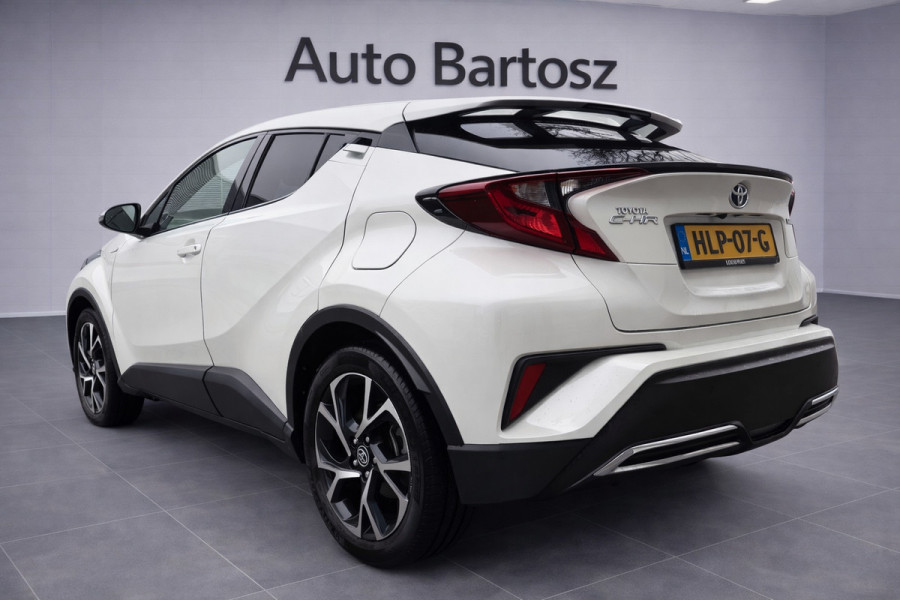 Toyota C-HR 2.0 Hybrid Business Plus /APK/Rijklaar/Camera