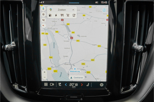 Volvo XC60 2.0 T8 Plug-in hybrid AWD Ultra Dark Pano Luchtvering H/K 21"