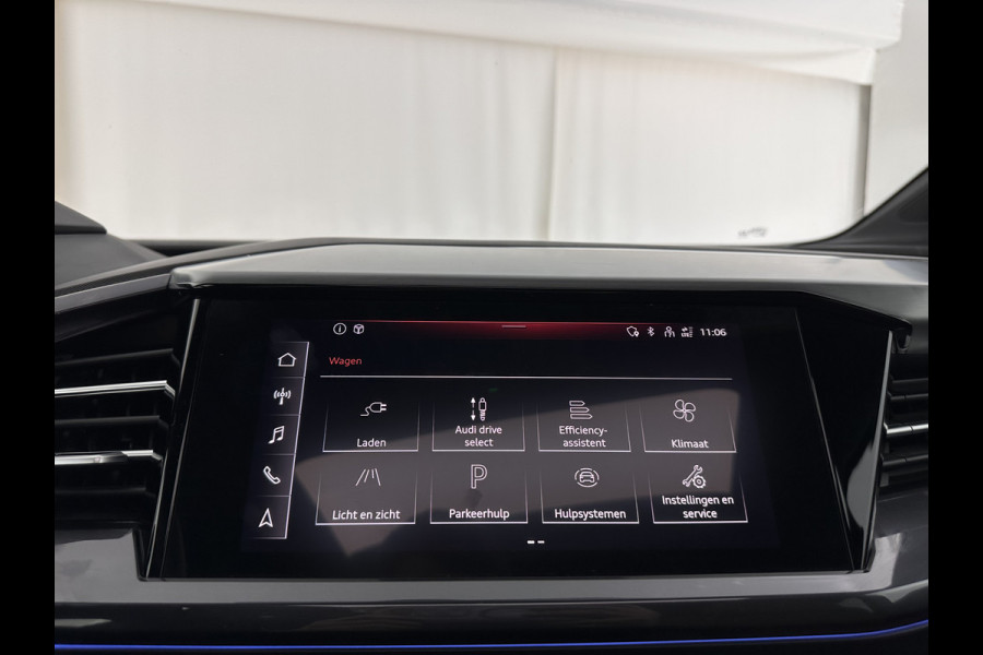 Audi Q4 e-tron 40 S-Line Launch-edition Competition 77 kWh [ 3-Fase-11kW ] {SOH-90%} (INCL-BTW) Aut. *HEATPUMP | PANO | LEATHER | MATRIX-LED | AUDI-SOUND | ADAPTIVE-CRUISE | HEATED-SPORTSEATS | AMBIENTLIGHT | DIGI-COCKPIT | CAMERA | KEYLESS | DAB+ | 20''ALU*