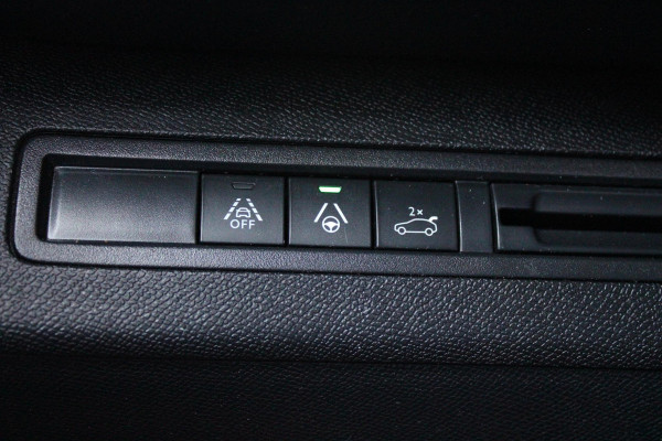 Peugeot 5008 1.2 130PK AUTOMAAT GT PACK BUSINESS | PANORAMISCH SCHUIF/KANTEL DAK | AFNEEMBARE TREKHAAK | ALCANTARA BEKLEDING | FULL LED KOPLAMPEN | FOCAL AUDIO SYSTEM | 19" LICHTMETALEN VELGEN | CLIMATE CONTROL | DODEHOEK DETECTIE | ADAPTIVE CRUISE CONTROL | APPLE CARPLAY/ANDROID AUTO | NAVIGATIE | PARKEERSENSOREN VOOR EN ACHTER | KEYLESS ENTRY/START | ELEKTRISCH BEDIENBARE ACHTERKLEP | BLACK PACK | STOEL VERWARMING | 7-PERSOONS |