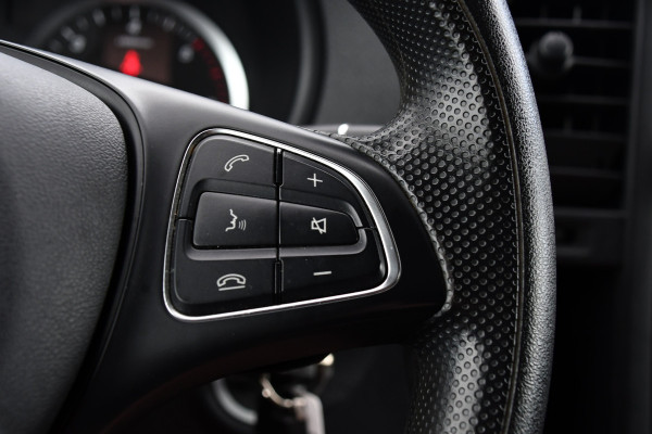 Mercedes-Benz Vito 116 CDI L2 PB Edition Camera, Cruise, Stoelverwarming, 164pk, Automaat, multimedia, 2 x Stoel,