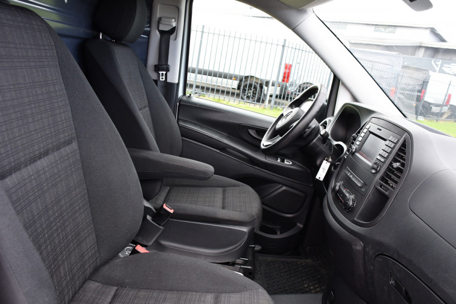 Mercedes-Benz Vito 116 CDI L2 PB Edition Camera, Cruise, Stoelverwarming, 164pk, Automaat, multimedia, 2 x Stoel,