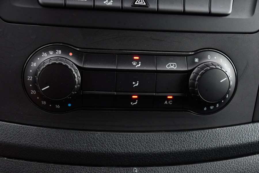 Mercedes-Benz Vito 116 CDI L2 PB Edition Camera, Cruise, Stoelverwarming, 164pk, Automaat, multimedia, 2 x Stoel,