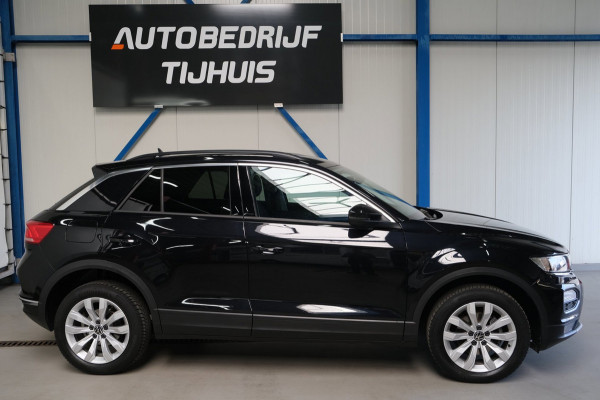 Volkswagen T-Roc 1.0 TSI Style - N.A.P. Airco, Cruise, Navi, PDC, Carplay.