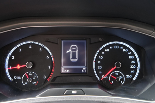 Volkswagen T-Roc 1.0 TSI Style - N.A.P. Airco, Cruise, Navi, PDC, Carplay.