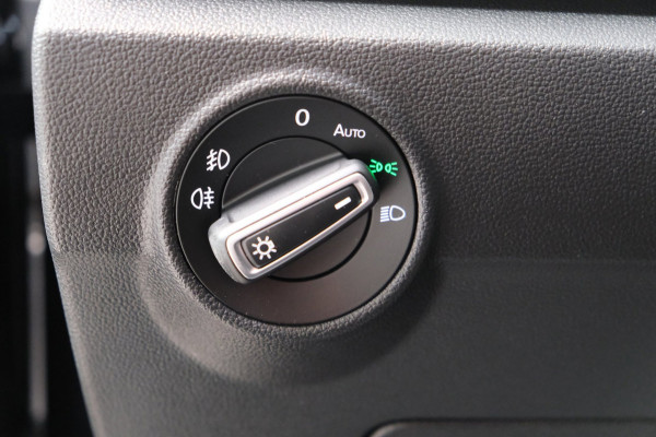 Volkswagen T-Roc 1.0 TSI Style - N.A.P. Airco, Cruise, Navi, PDC, Carplay.