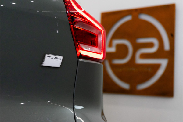 Volvo XC40 Extended Range 82 kWh Ultimate NL AUTO+NAP+1E EIG. | SOH 96% | H/K | Pano | Trekhaak | Pilot | Garantie