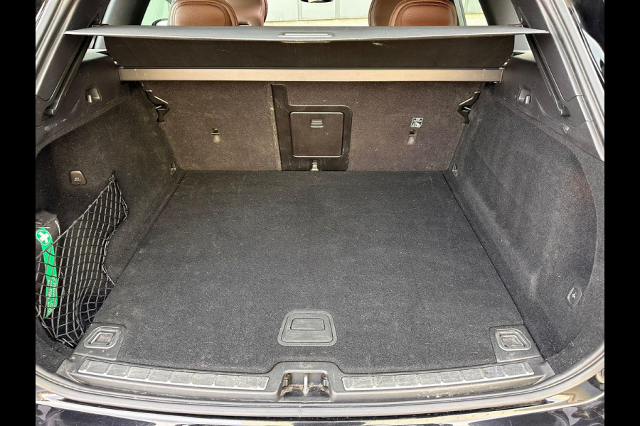 Volvo XC60 2.0 B4 Inscription | Panorama | Adaptive CC | Cam360 | HUD | Blindspot |