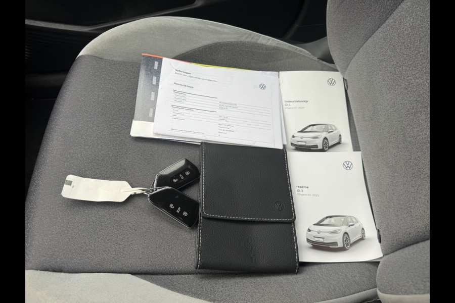 Volkswagen ID.3 First Plus 58 kWh LED/Clima/Cruise/Navi/Camera/LM-Velgen SoH 88% Stoel-stuurverwarming