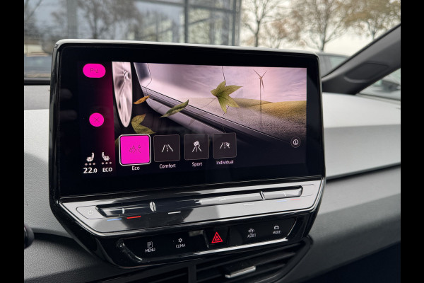 Volkswagen ID.3 First Plus 58 kWh LED/Clima/Cruise/Navi/Camera/LM-Velgen SoH 88% Stoel-stuurverwarming