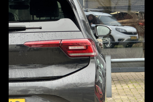 Volkswagen ID.3 First Plus 58 kWh LED/Clima/Cruise/Navi/Camera/LM-Velgen SoH 88% Stoel-stuurverwarming