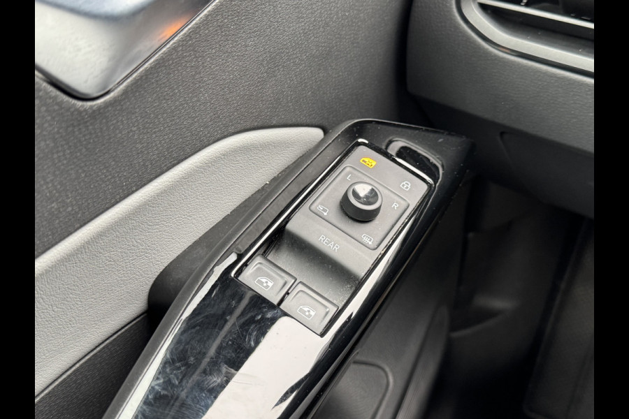 Volkswagen ID.3 First Plus 58 kWh LED/Clima/Cruise/Navi/Camera/LM-Velgen SoH 88% Stoel-stuurverwarming