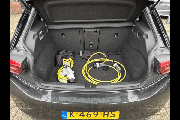 Volkswagen ID.3 First Plus 58 kWh LED/Clima/Cruise/Navi/Camera/LM-Velgen SoH 88% Stoel-stuurverwarming