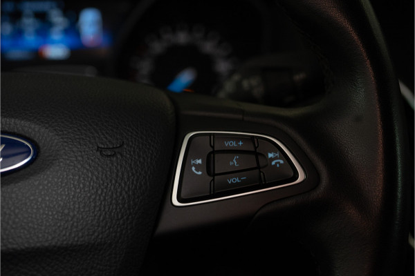 Ford Focus 1.6 TI-VCT Titanium 126PK | Cruise | Aut. Airco | Bluetooth | Garantie