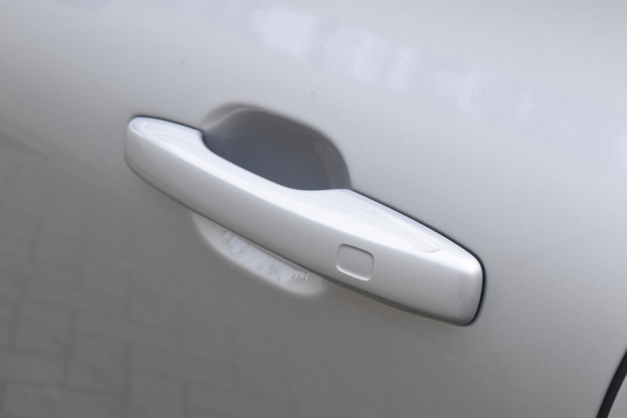 Volvo XC60 T8 455pk Plug-in Hybrid AWD Polestar Engineered / Google infotaiment / Adaptieve cruise control / BLIS/ Panoramamisch schuif-kanteldak / Stoel- en stuurwielverwarming / Apple Carplay / Head-up display / Gelamineerde ramen / 22"Velgen / Bowers & Wilkins audio /