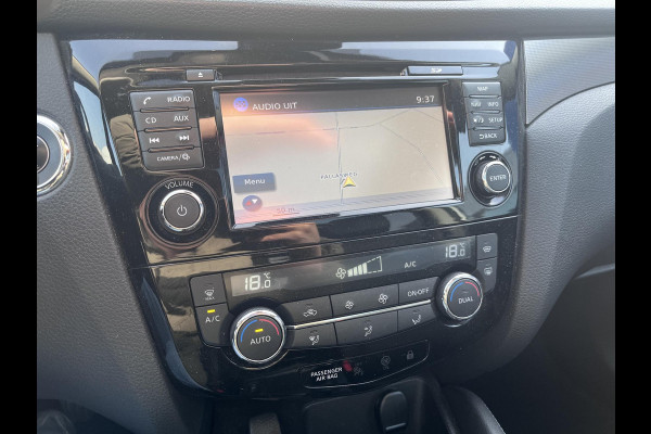 Nissan QASHQAI 1.2 Tekna 115pk | Panoramadak | Trekhaak | Navigatie