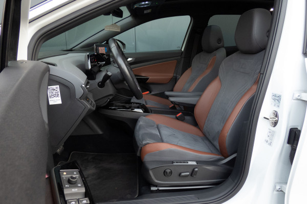 Volkswagen ID.4 First PRO MAX 77 kWh | SOH 91% | IQ-LIGHT | 360 CAMERA | STOELMASSAGE | ACC