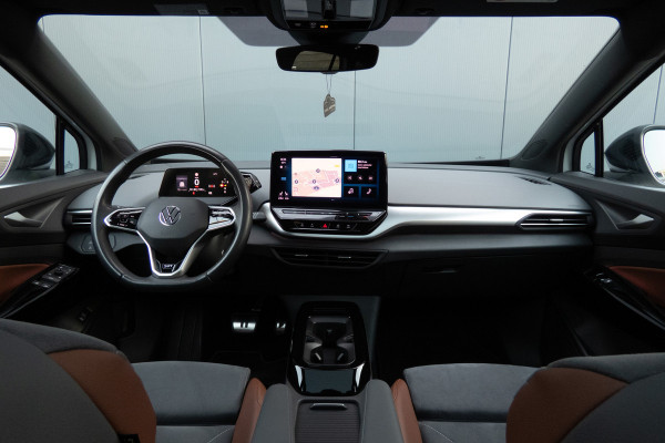 Volkswagen ID.4 First PRO MAX 77 kWh | SOH 91% | IQ-LIGHT | 360 CAMERA | STOELMASSAGE | ACC