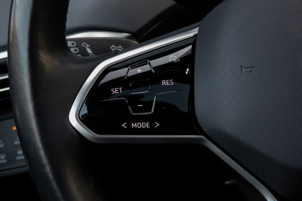 Volkswagen ID.4 First PRO MAX 77 kWh | SOH 91% | IQ-LIGHT | 360 CAMERA | STOELMASSAGE | ACC