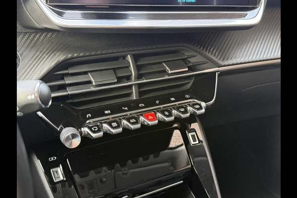 Peugeot e-208 EV Allure 50 kWh | Panoramadak | Camera | Apple Carplay | Draadloze lader