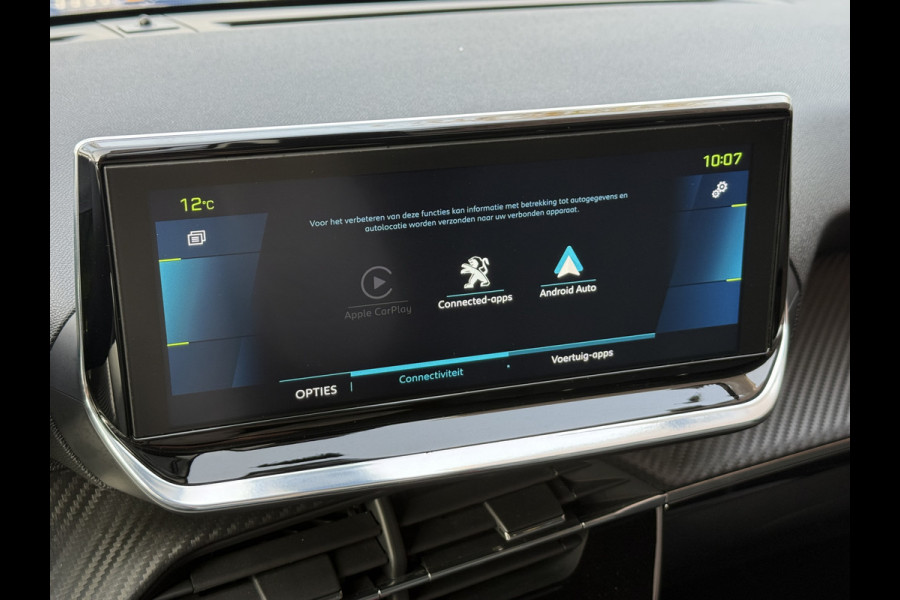 Peugeot e-208 EV Allure 50 kWh | Panoramadak | Camera | Apple Carplay | Draadloze lader