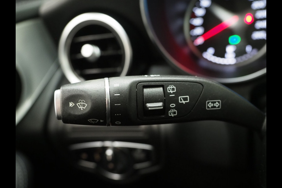 Mercedes-Benz GLC 300e 4MATIC | Camera | Dodehoekdetectie | Cruise | DAB | LED | PDC | Climate