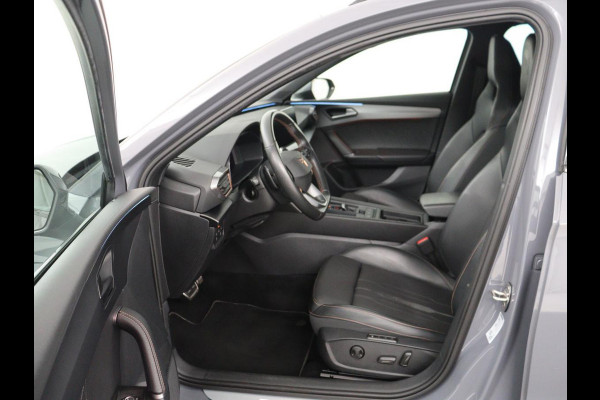 CUPRA Leon 1.4 eHybrid VZ | 245pk | Stoelverwarming | Carplay | Sfeerverlichting | Adaptive cruise | Navigatie | Full LED | Half leder | Stuurverwarming | Camera | Full LED | Keyless | PHEV | Plug In