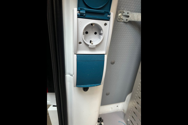 Ford Transit Custom Servicewagen L1H1 300 2.0 TDCI euro6 Trend, Sortimo inrichting, Omvormer V230, Standkachel, RIJKLAARPRIJS!