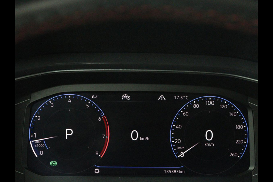 Volkswagen T-Roc 1.5 TSI Sport R Line | Trekhaak | Carplay | Full LED | Navigatie | Virtual Cockpit | Adaptive cruise | Parkeerhulp | 18'' | Climate control | Bluetooth | Getint glas