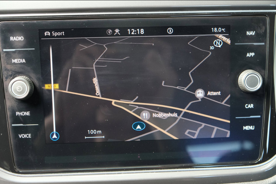 Volkswagen T-Roc 1.5 TSI Sport Business R-Line Automaat - N.A.P. Airco, Cruise, Virtual Display, Carplay.