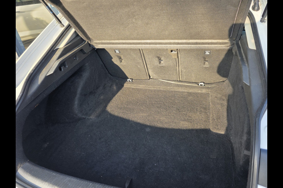 Opel Insignia Grand Sport 1.5 Turbo Business Executive Automaat – Parkeersensor - Navi – Luxe - Nap –