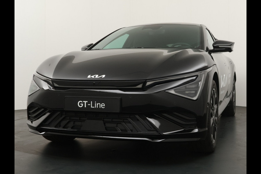 Kia Ev6 GT-Line Business Edition 84 kWh - Stoelverwarming/Ventilatie - GT-Line Design - Led Matrix koplampen - Elektrisch verstelbare voorstoelen met geheugen - Elektrische achterklep - Draadloos Apple Carplay/Android Auto - Fabrieksgarantie tot 10-2033