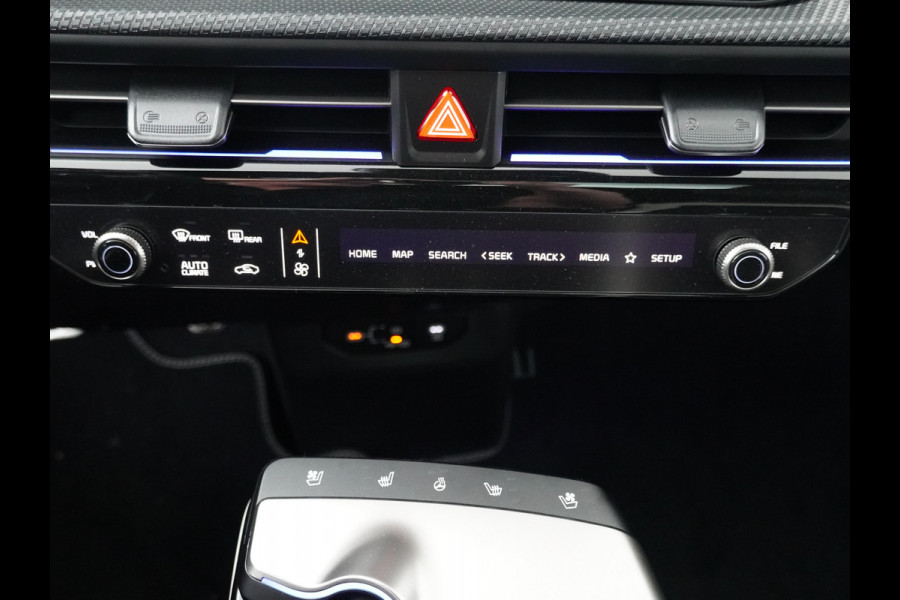 Kia Ev6 GT-Line Business Edition 84 kWh - Stoelverwarming/Ventilatie - GT-Line Design - Led Matrix koplampen - Elektrisch verstelbare voorstoelen met geheugen - Elektrische achterklep - Draadloos Apple Carplay/Android Auto - Fabrieksgarantie tot 10-2033