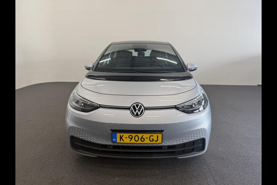 Volkswagen ID.3 Life 58 kWh Airco ECC Navi Carplay PDC VA Adaptive Cruise Control Full LED Sfeerverlichting
