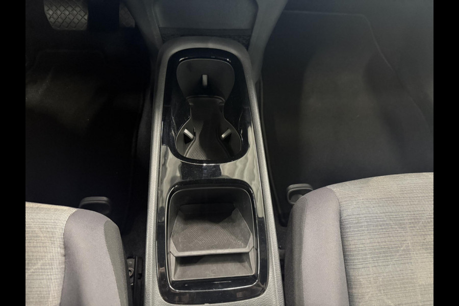 Volkswagen ID.3 Life 58 kWh Airco ECC Navi Carplay PDC VA Adaptive Cruise Control Full LED Sfeerverlichting
