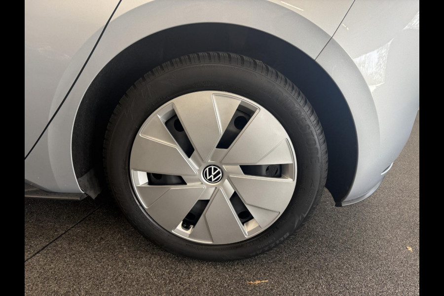 Volkswagen ID.3 Life 58 kWh Airco ECC Navi Carplay PDC VA Adaptive Cruise Control Full LED Sfeerverlichting