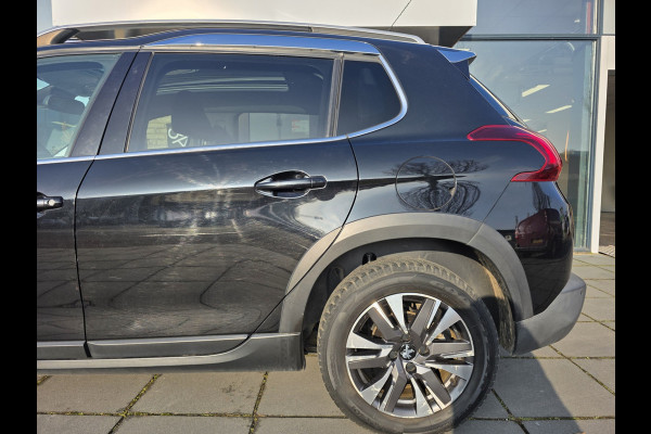 Peugeot 2008 1.2 PureTech Allure Automaat – Panoramadak – Camera – Half-leder